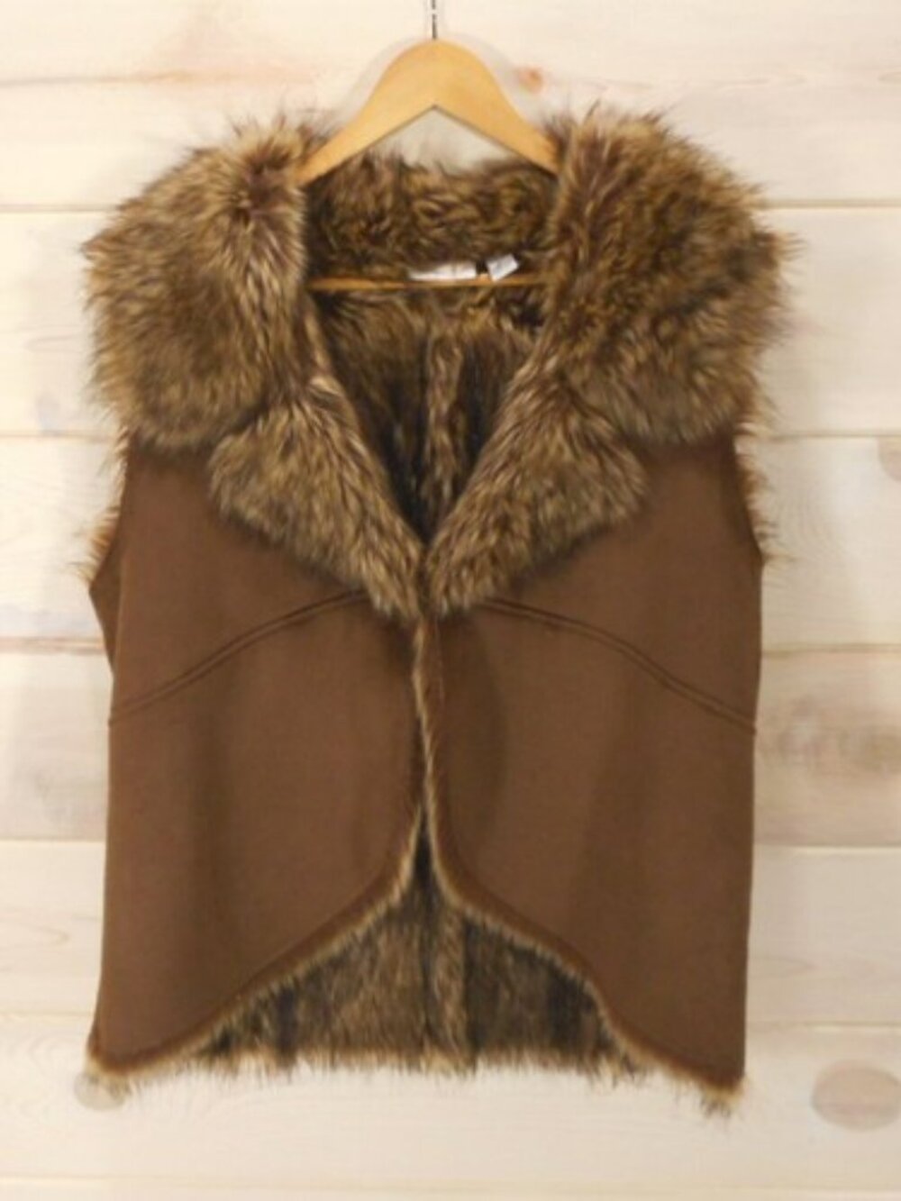 Chico's Sz 3 Women's XL Vest Faux Fur Faux Suede Brown Hook Clasp